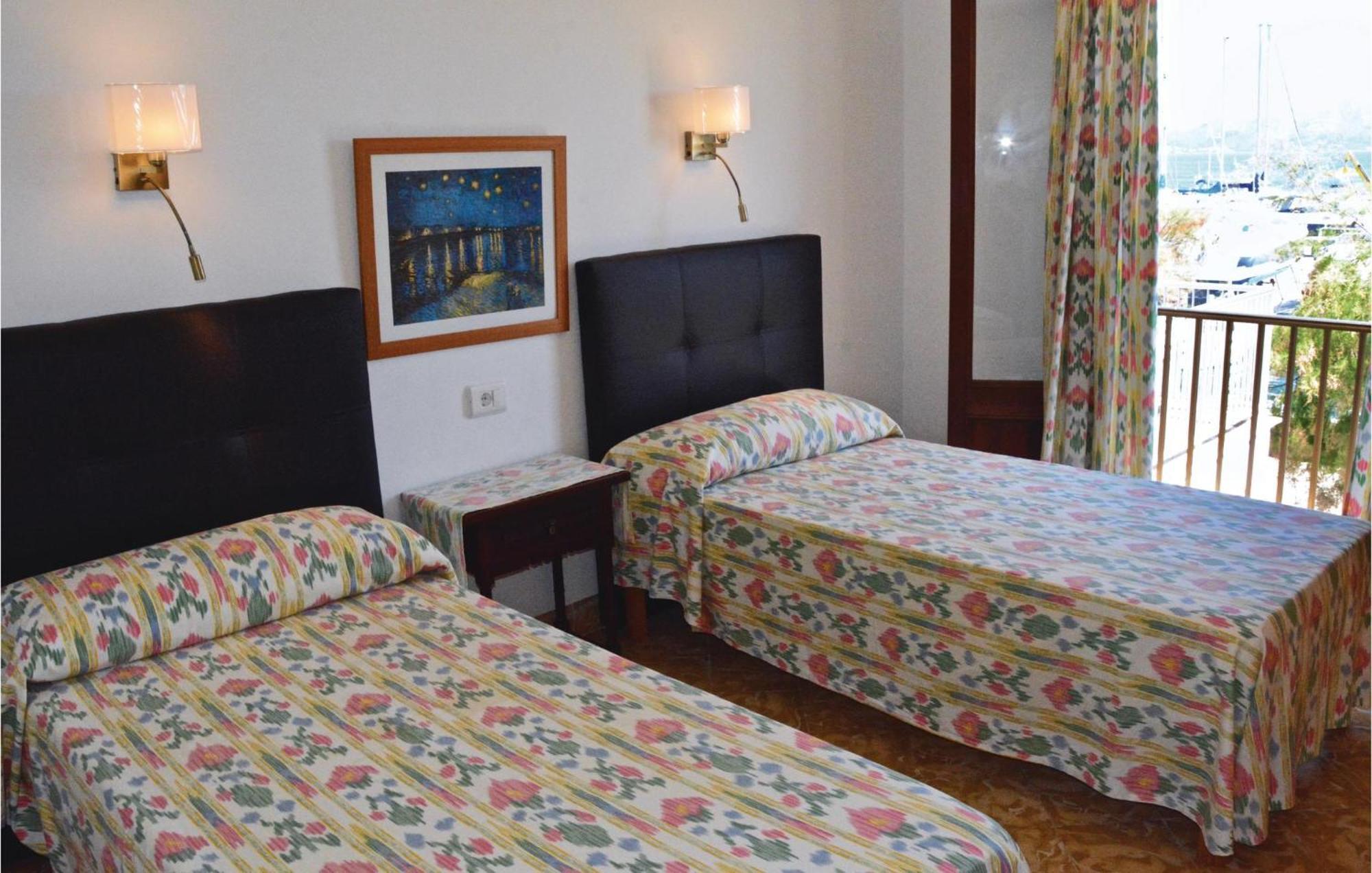 Stunning Home In Can Picafort With Wifi Bagian luar foto